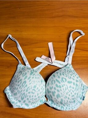 Victorias Secret Pushup Bra Blue White Leopard Animal Print 32A